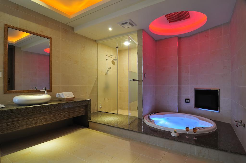 One + One Motel Longtan Εξωτερικό φωτογραφία